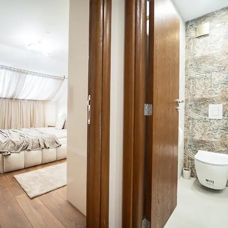 Luxury Ap - - Breakfast - Bbq - Free Parking *