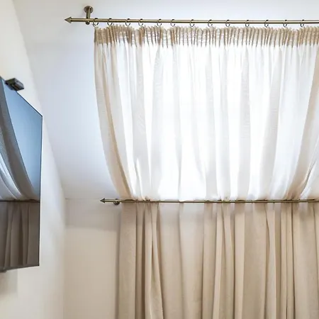 Apartman Luxury Ap - - Breakfast - Bbq - Free Parking