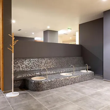 Luxury Ap - - Breakfast - Bbq - Free Parking Lejlighed *
